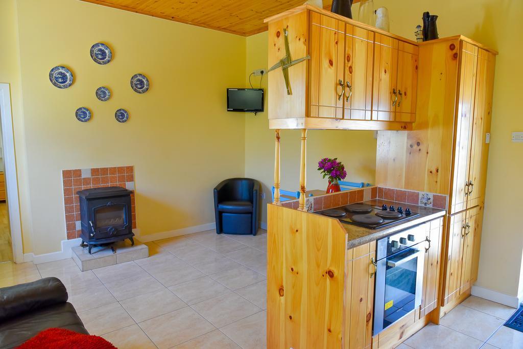 Achill Cottages Achill Sound Exterior foto