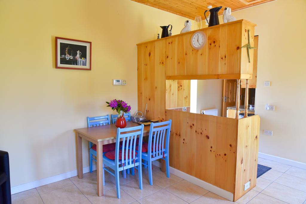 Achill Cottages Achill Sound Exterior foto